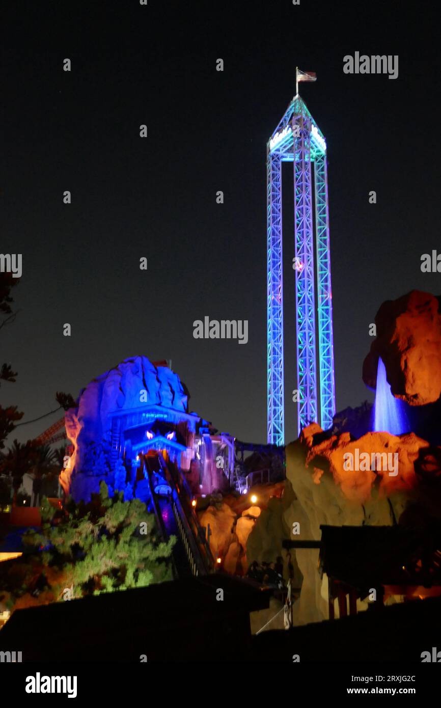 Buena Park, California, USA 24th September 2023 Hootenanny Timber Mountain Log Ride and Supreme Scream at KnottÕs Scary Farm Halloween Halloween Haunt 50th Year at KnottÕs Berry Farm on September 243, 2023 in Buena Park, California, USA. Photo by Barry King/Alamy Stock Photo Stock Photo