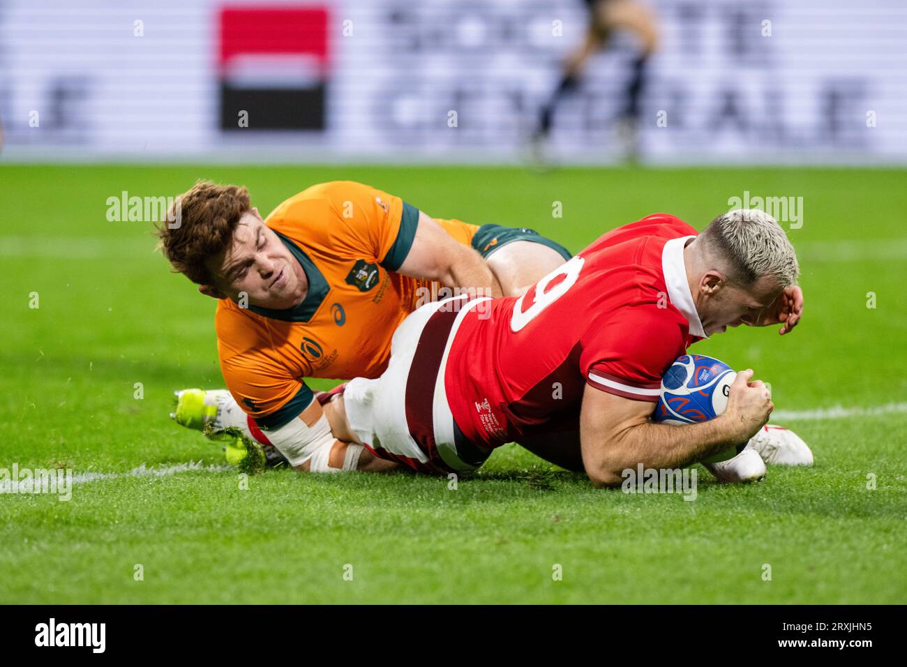 L R Gareth Davies WAL Andrew Kellaway AUS During The 2023 Rugby l-r-gareth-davies-wal-andrew-kellaway-aus-during-the-2023-rugby