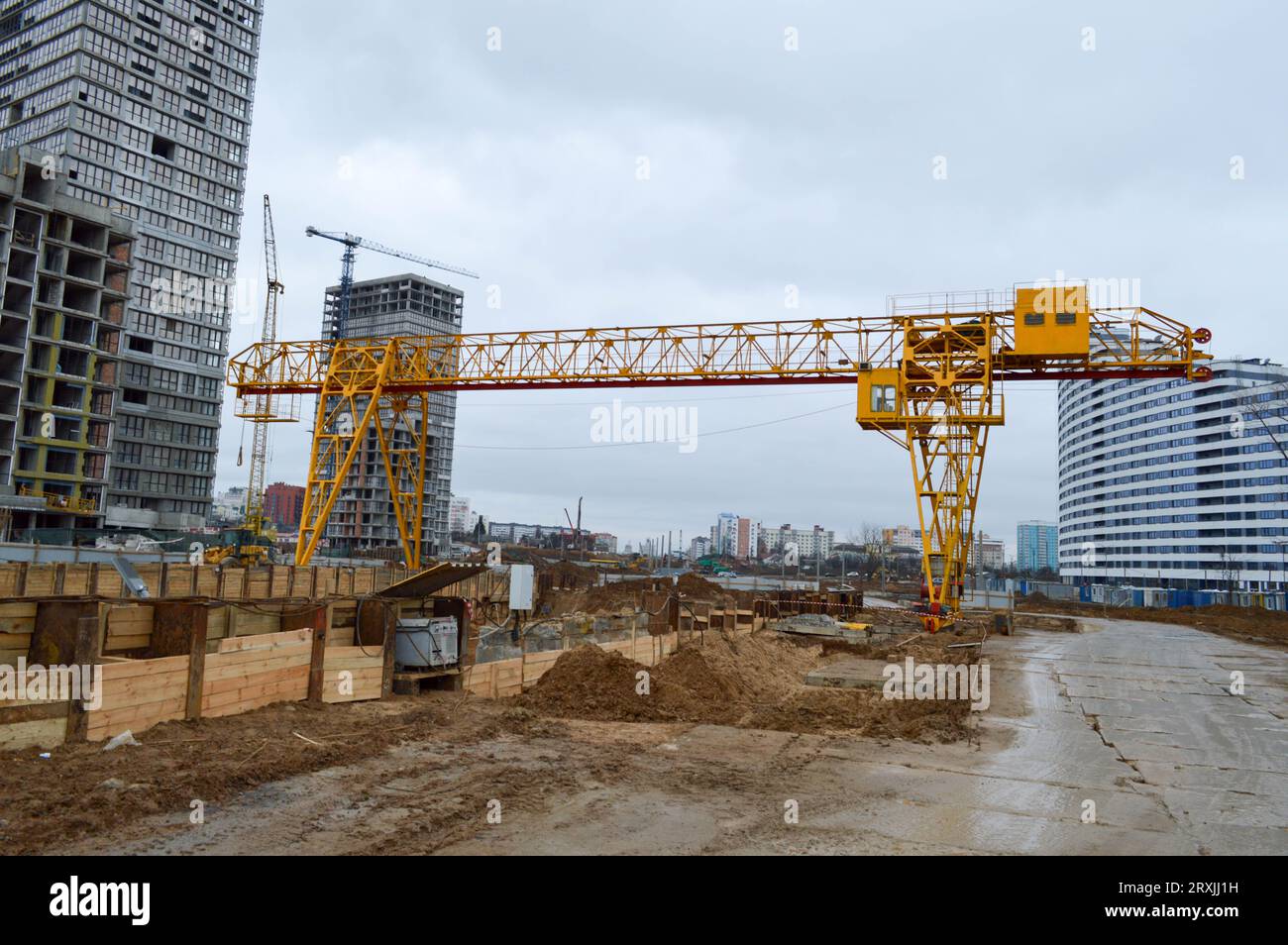 Metro rail line project hi-res stock photography and images - Alamy