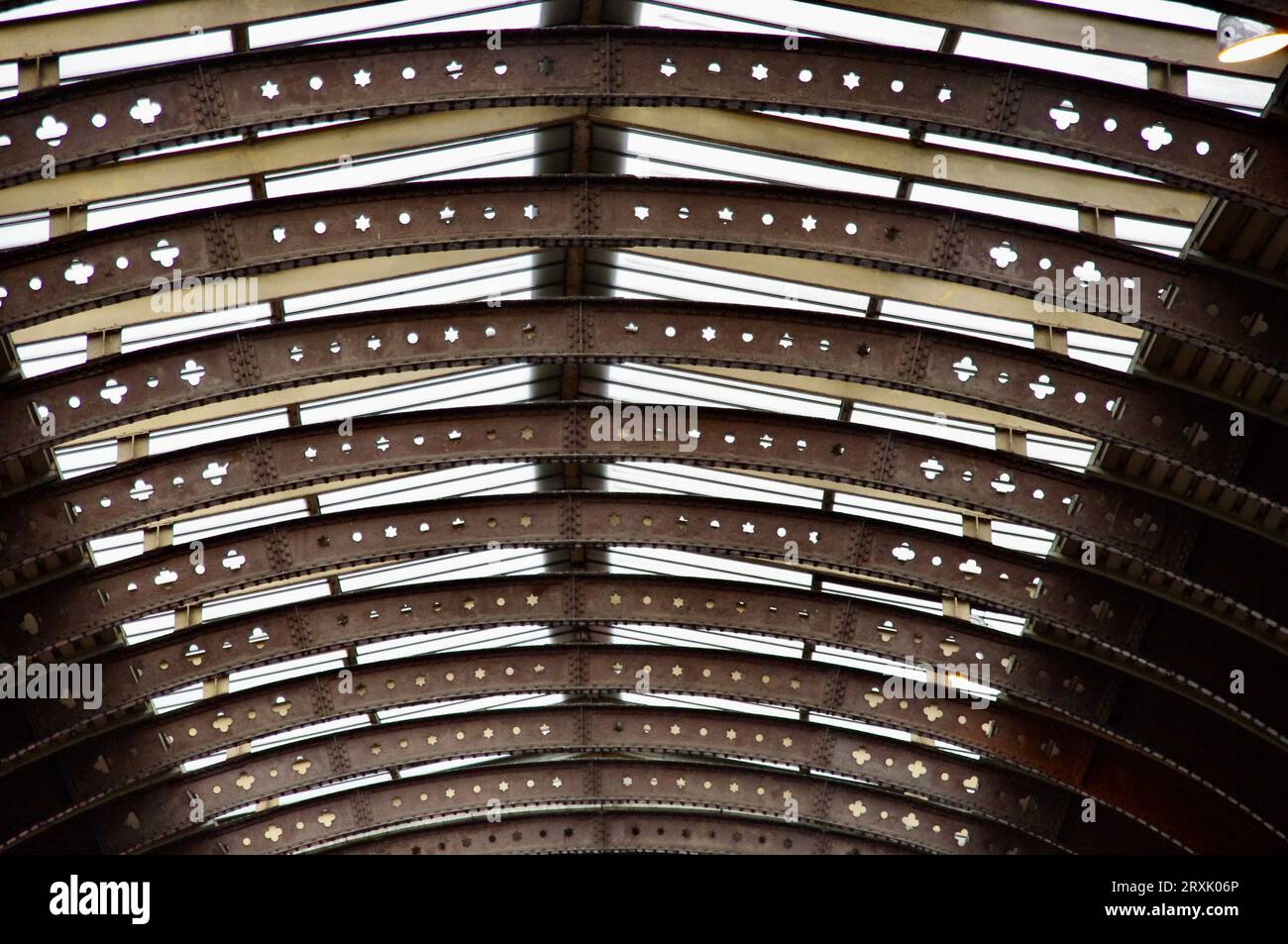 Glass wall with steel support detail hires stock photography and