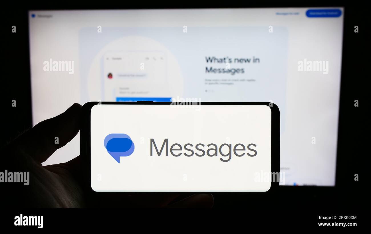 Ecosystem messaging hi-res stock photography and images - Alamy