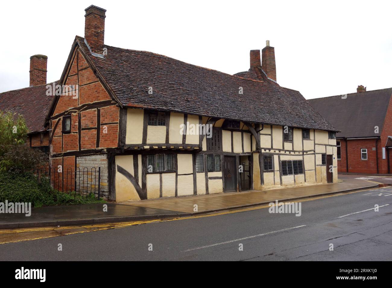 Masons Court a Medieval Wealden Hall on Rother St Built in the1480s is the oldest house in Stratford-upon-Avon, Warwickshire, West Midlands, England. Stock Photo
