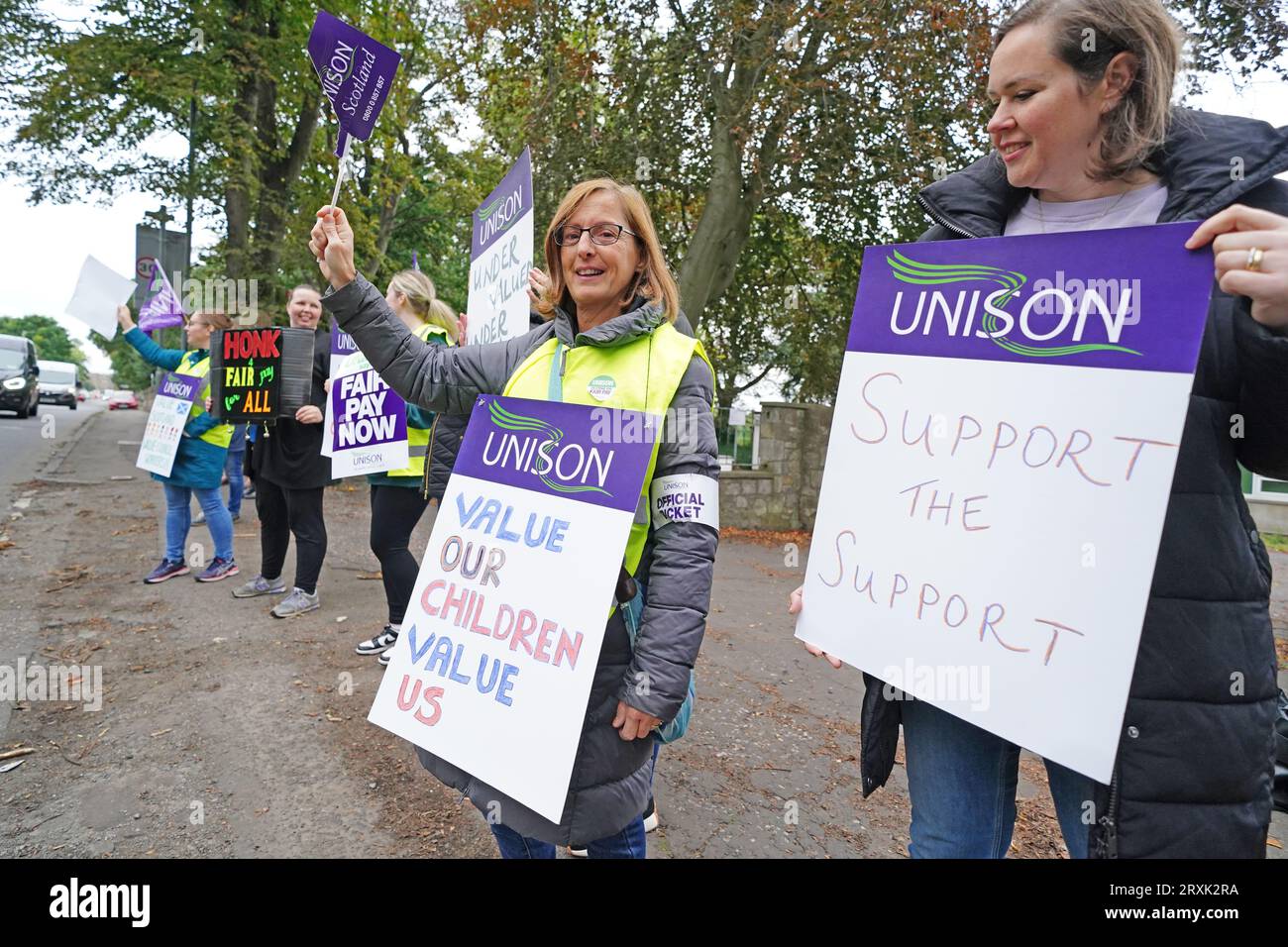 School support workers, who are members of Unison, on the picket line