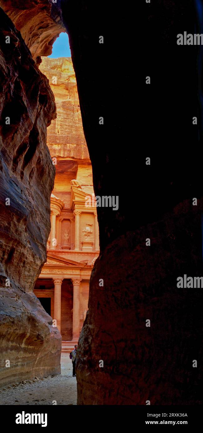 Sandstone cliffs in ancient city, Petra, Jordan Stock Photo