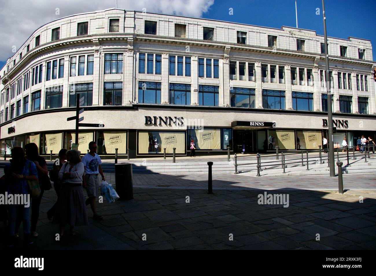 Binns Department Store on High Row in Darlington. Darlington, England, UK Stock Photo Alamy