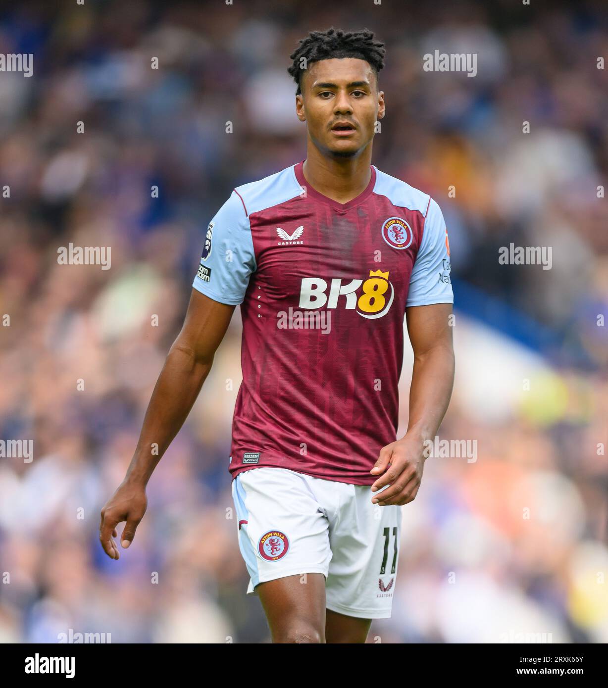 24 Sep 2023 - Chelsea v Aston Villa - Premier League - Stamford Bridge  Aston Villa's Ollie Watkins during the match against Chelsea.  Picture : Mark Pain / Alamy Live News Stock Photo