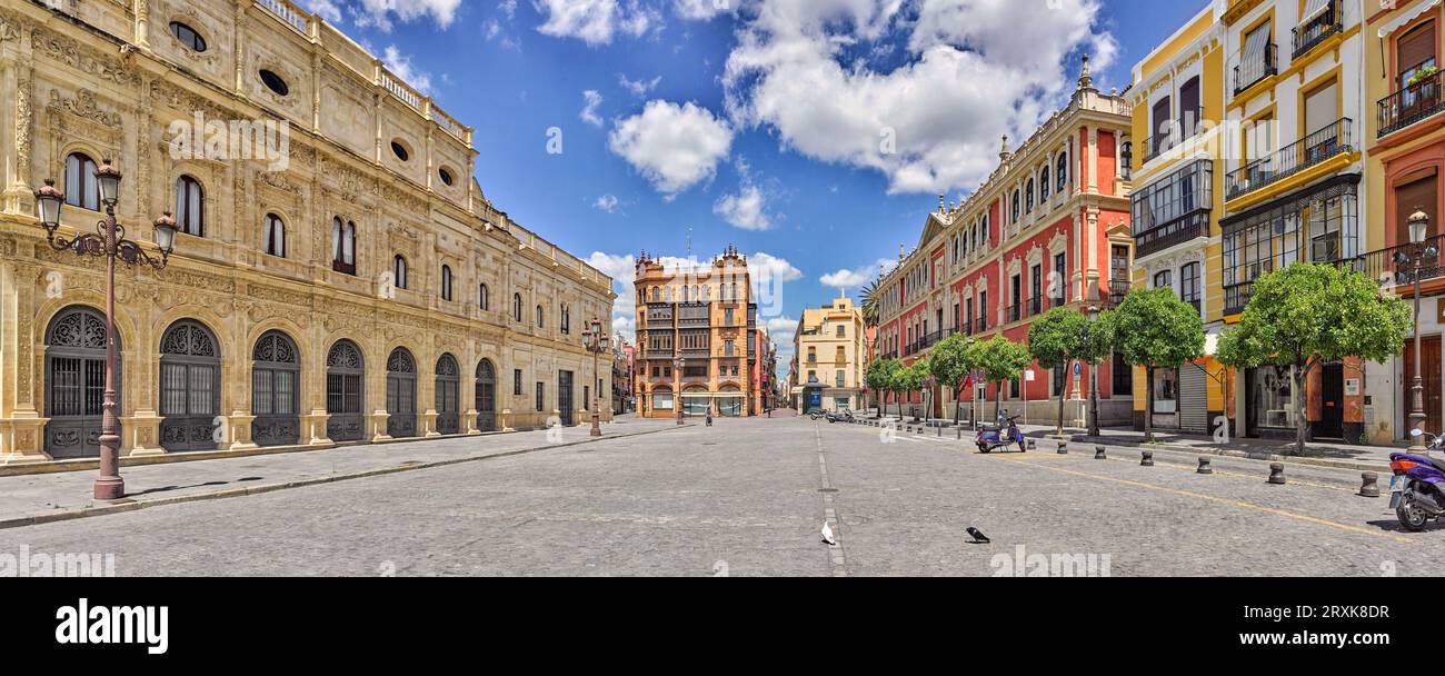 Historic buildings surrounding Plaza de San Francisco, Seville, Andalusia, Spain Stock Photo