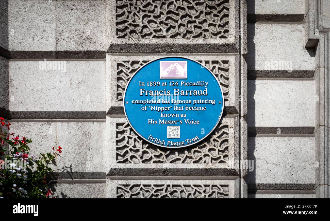 A blue plaque on the wall at 126 Piccadilly, London, advising that Francis Barraud completed his dog painting 'Nipper' here. It was used by His Master Stock Photo