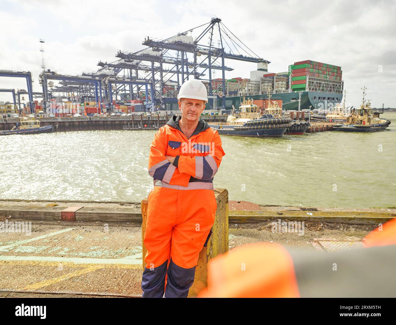 Dock worker at Port of Felixstowe, England Stock Photo Alamy