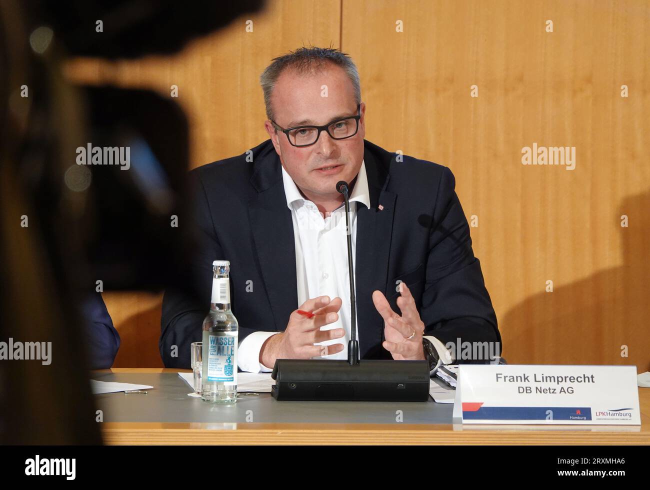 S bahn netz hi-res stock photography and images - Alamy