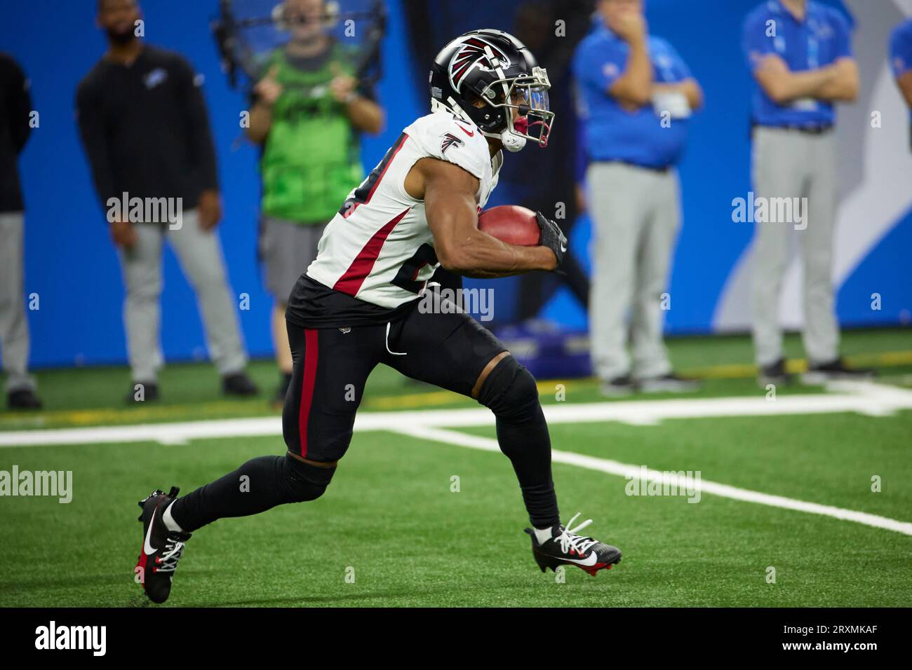 Atlanta Falcons cornerback Mike Hughes (21) runs the ball against the
