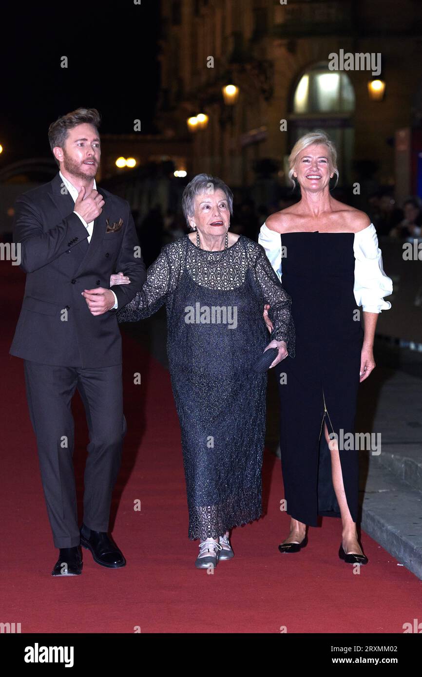 SAN SEBASTIAN, SPAIN - SEPTEMBER 22: Maria Galiana, Ana Duato, and Pablo River at photocall for premiere serie''Cuentame como paso'' during the 71th San Sebastian Film Festival in San Sebastian, Spain, on Sunday, 24 September, 2023. (Photo by Yurena Paniagua/COOLMedia/NurPhoto) Credit: NurPhoto SRL/Alamy Live News Stock Photo