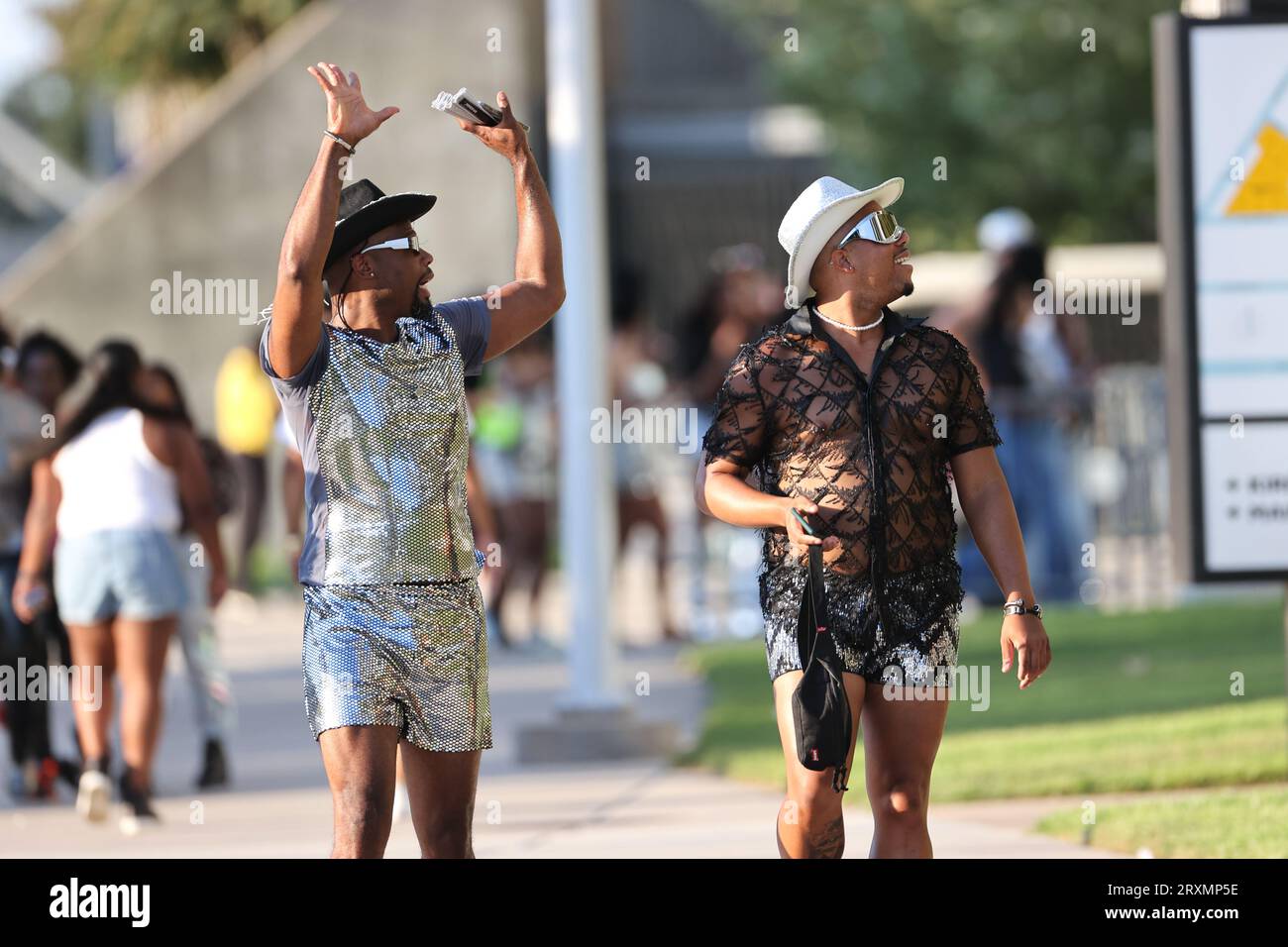 Houston, Texas, United States. 24th Sep, 2023. Beyonce fans are seen ...