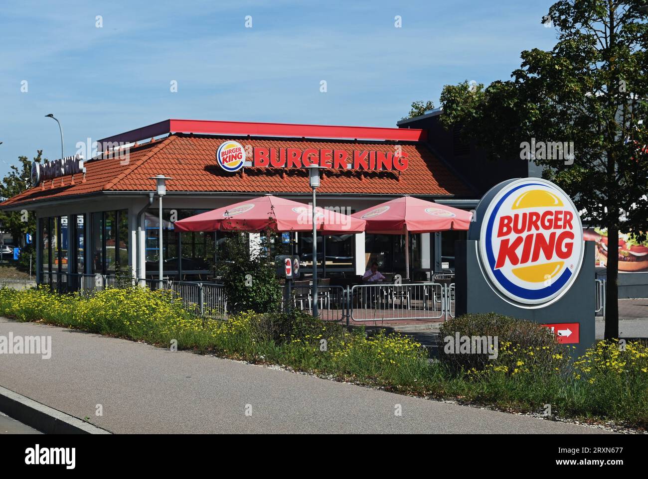 Burger King ist eine USamerikanische Schnellrestaurantkette mit Sitz