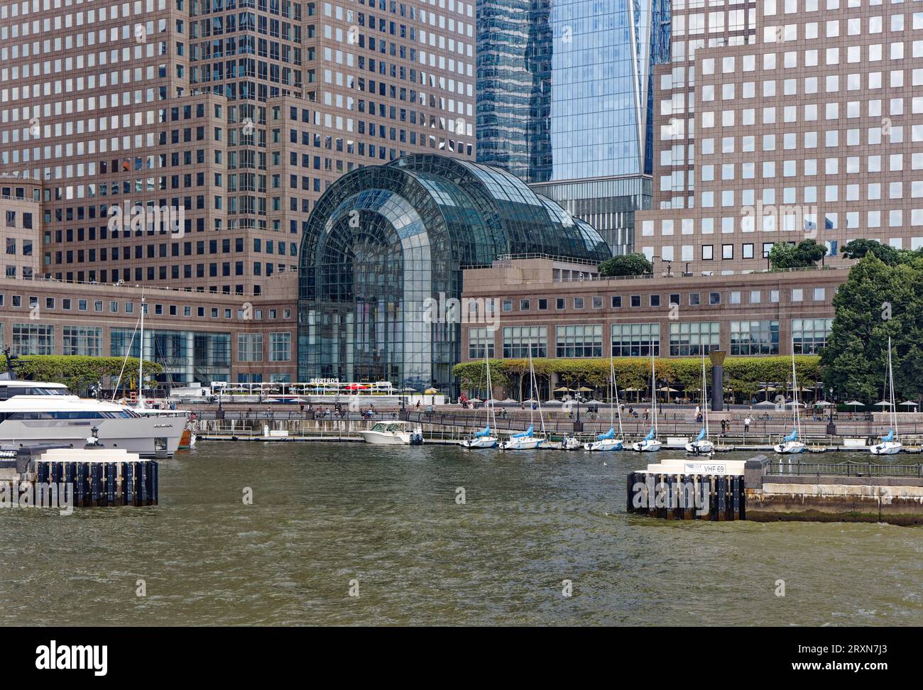 Brookfield 2024 place restaurants