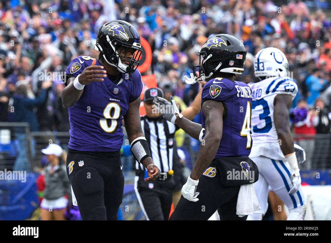 Baltimore Ravens quarterback Lamar Jackson (8) celebrates his