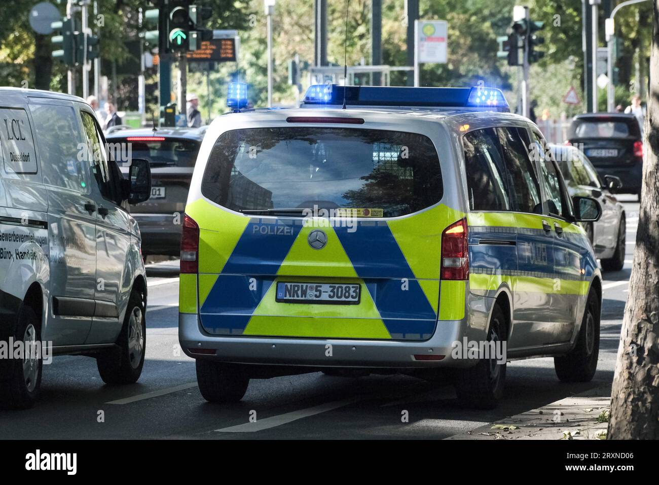 Düsseldorf 29.09.2023 Polizei Auto Polizeiauto Polizeiautos