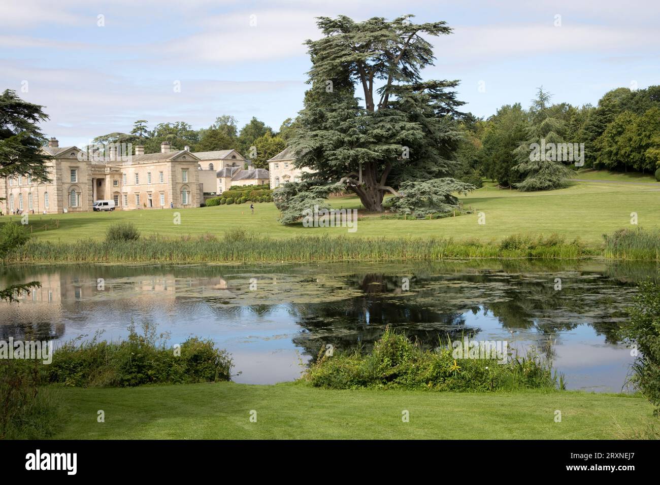 Compton Verney 18th Century manor house built by Robert Adam and now an independant national art gallery and lake set in a Capability Brown landscape Stock Photo