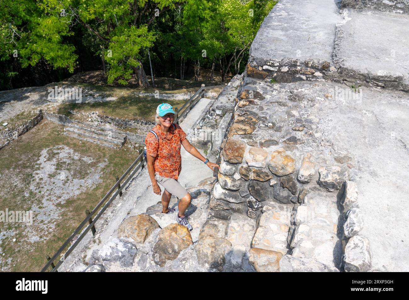 Maya woman belize hires stock photography and images Alamy