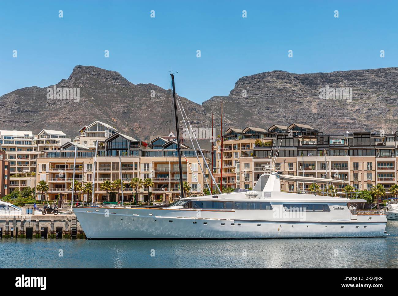 Luxury yacht at the V&A Waterfront marina in Cape Town, South Africa Stock Photo Alamy
