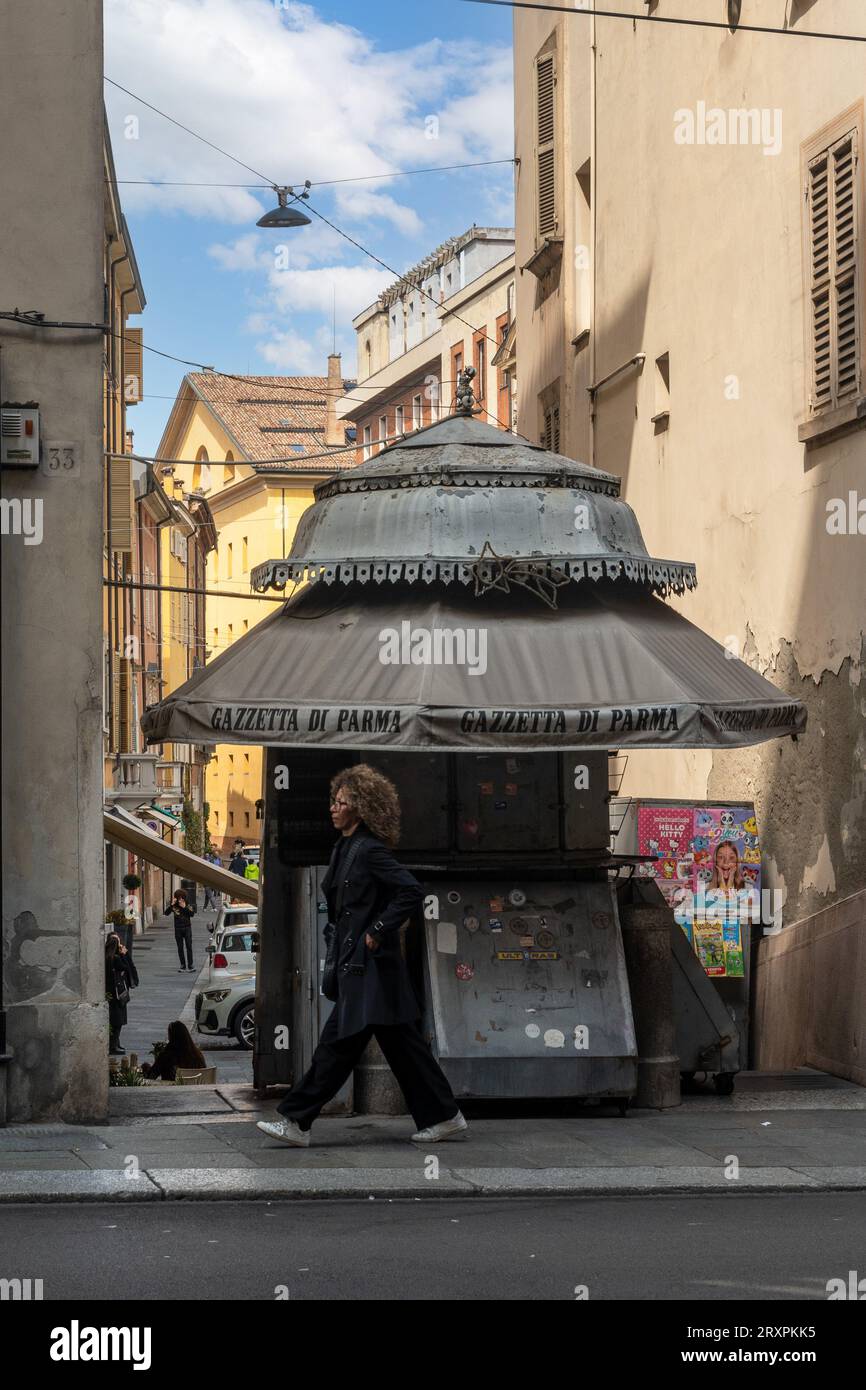 Closed historic kiosk in Strada Giuseppe Mazzini in the city centre of Parma, Emilia-Romagna, Italy Stock Photo