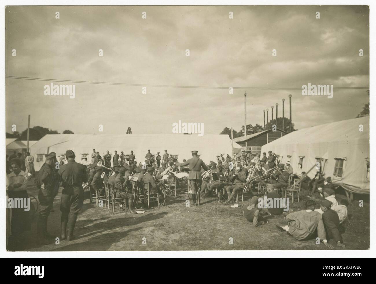 Photograph of Jim Europe's 369th Infantry Harlem Hellfighters Brass Band ca. 1918 Stock Photo
