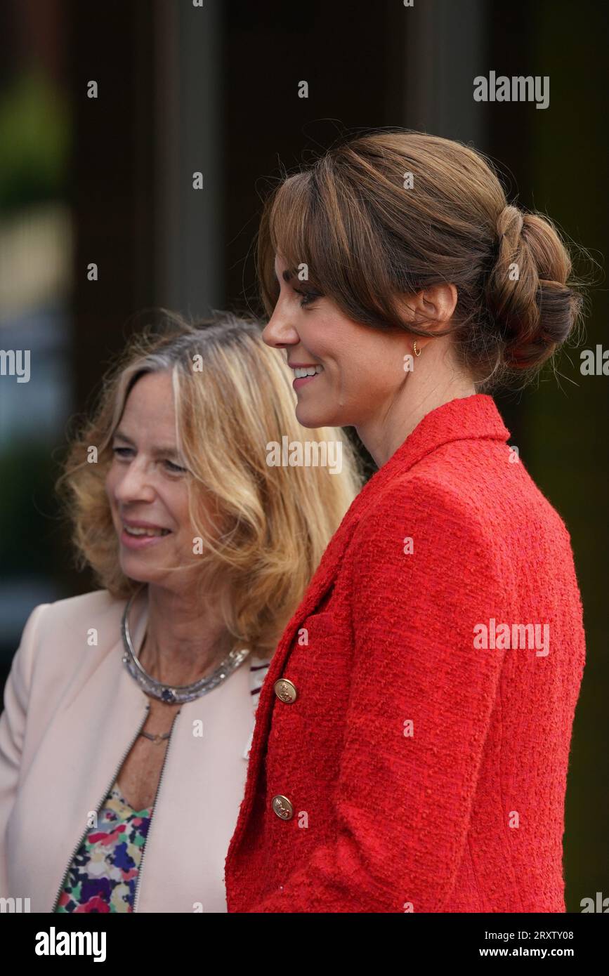 The Princess of Wales arrives to join a family portage session, at the