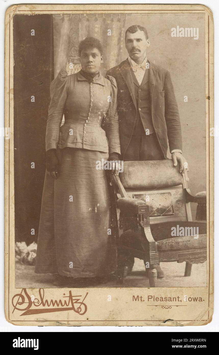 Photograph Of A Couple Standing Behind A Chair Stock Photo Alamy photograph-of-a-couple-standing-behind-a-chair-stock-photo-alamy