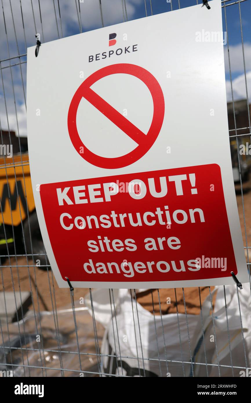 Keep out! Warning sign on construction site in Birmingham, England ...