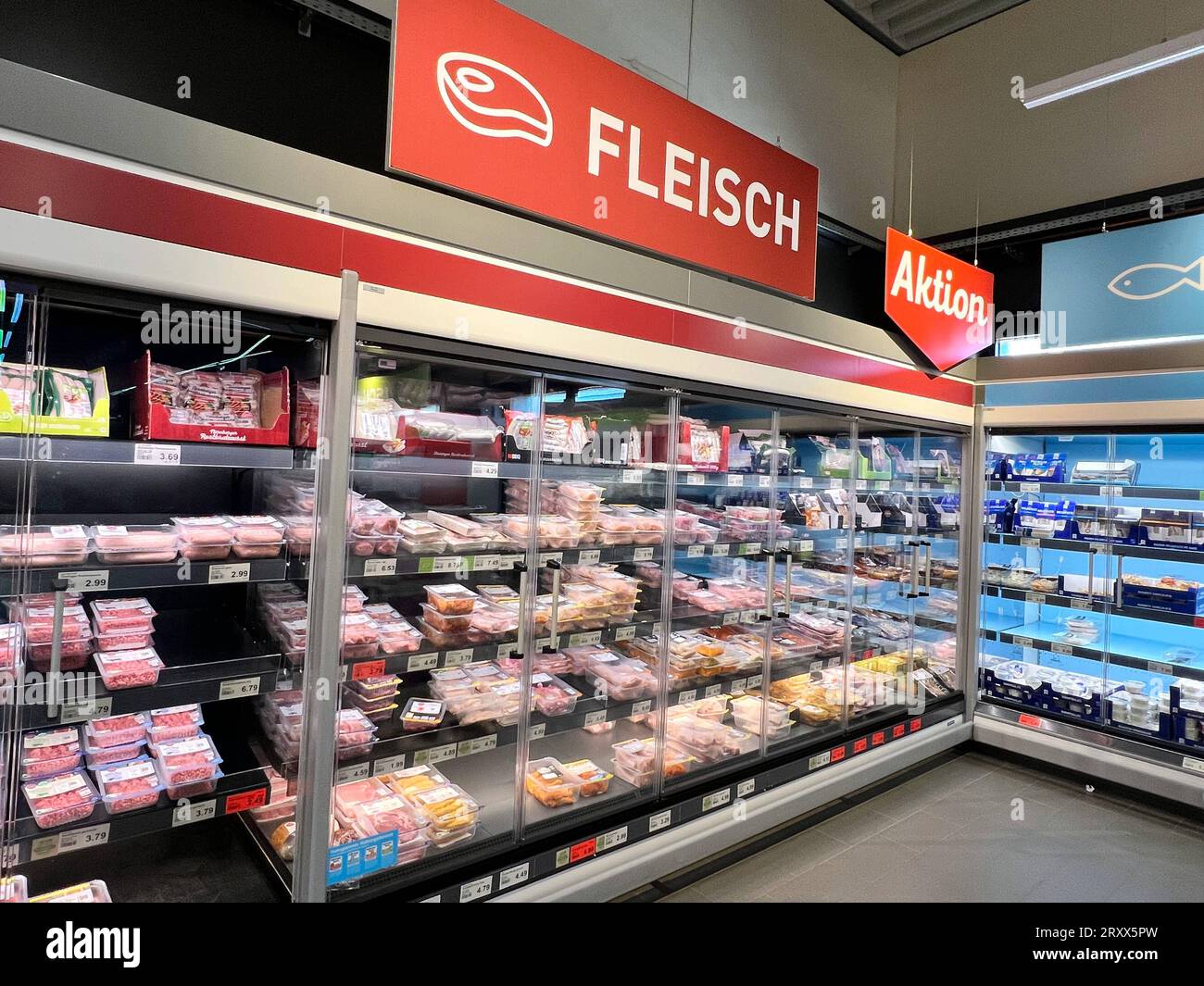 Fleischabteilung ALDI Nord *** Meat department ALDI North Copyright