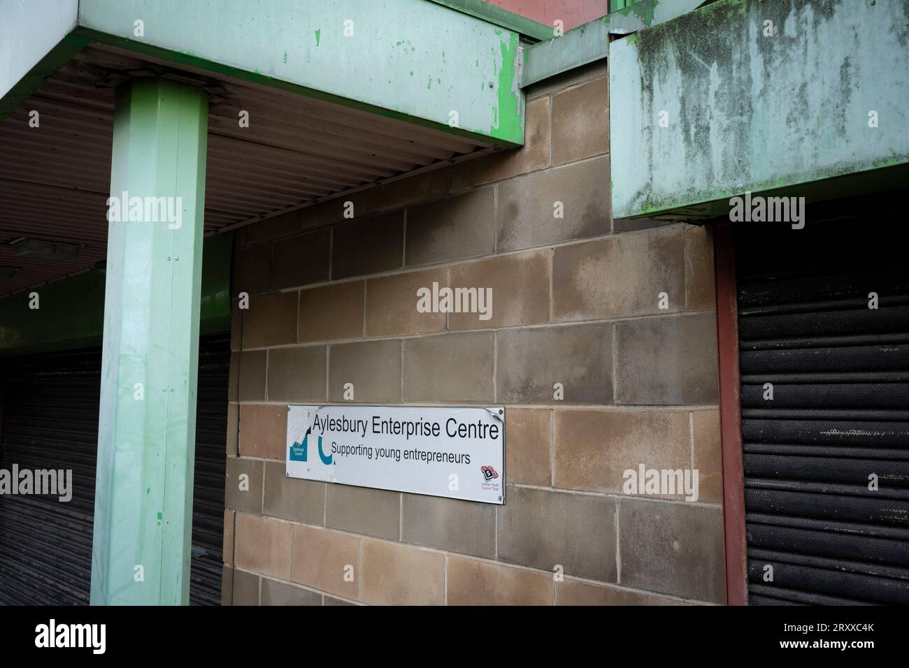 200 flats hires stock photography and images Alamy