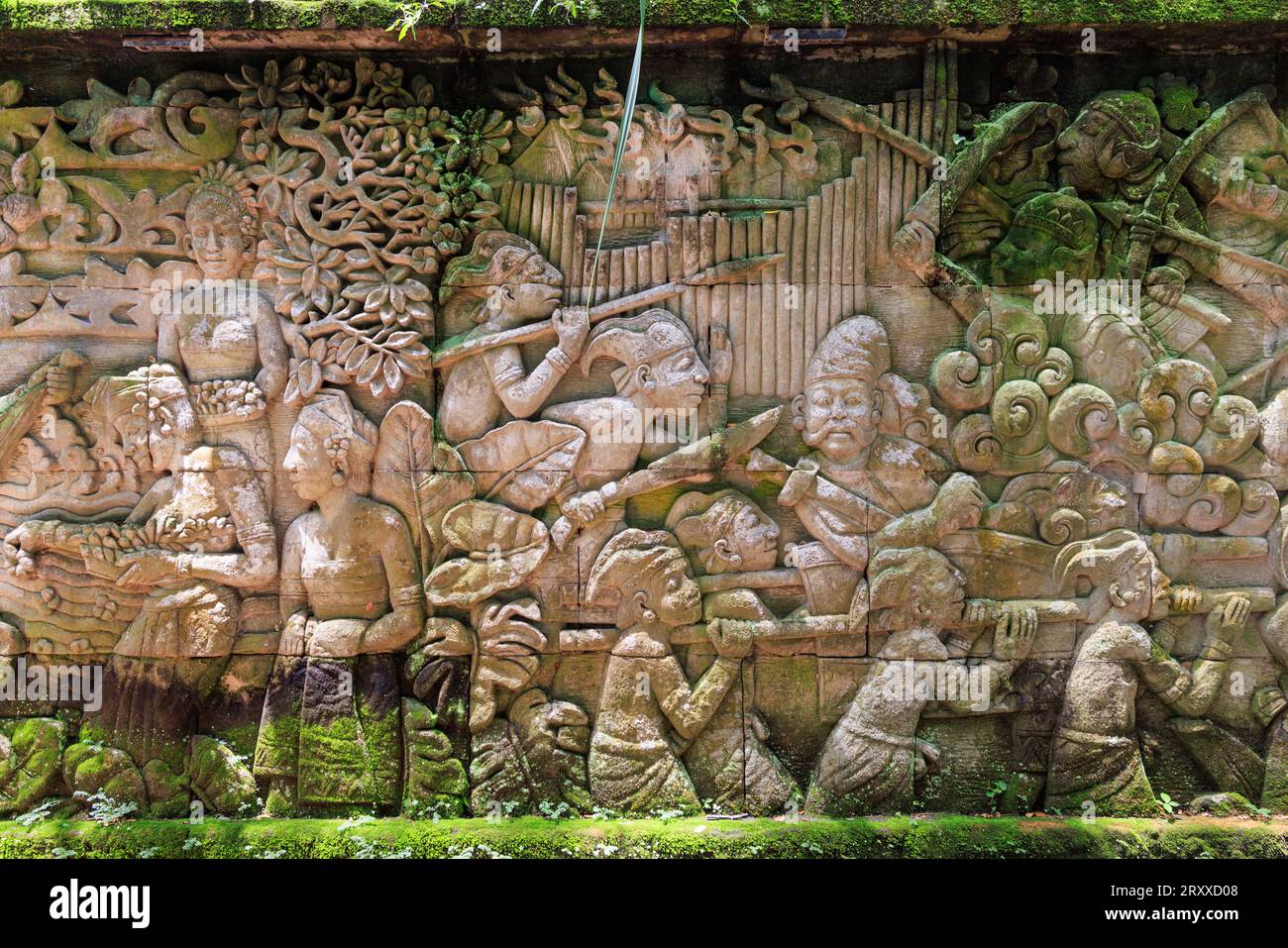 Balinese mural wall in Fort Canning Park, Singapore Stock Photo - Alamy