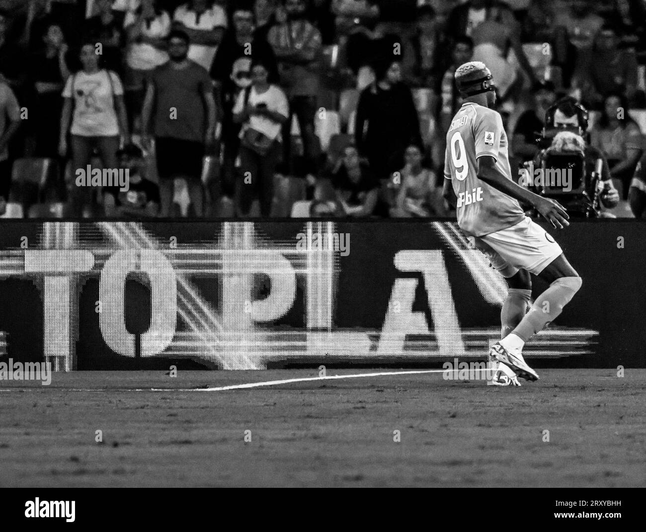 September 27, 2023, Naples, Campania, Italy: During the Italian Serie A Football match SSC Napoli vs FC Udinese on 27 September, 2023 at the Diego Armando Maradona Stadium in Naples.In Picture: .Victor Osimhen of SSC Napoli (Credit Image: © Fabio Sasso/ZUMA Press Wire) EDITORIAL USAGE ONLY! Not for Commercial USAGE! Stock Photo