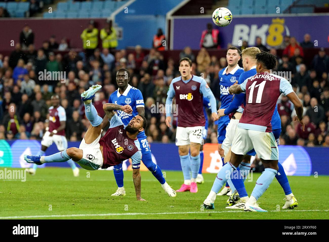 Aston Villa's Douglas Luiz shoots towards goal during the Carabao Cup third round match at Villa Park, Birmingham. Picture date: Wednesday September 27, 2023. Stock Photo