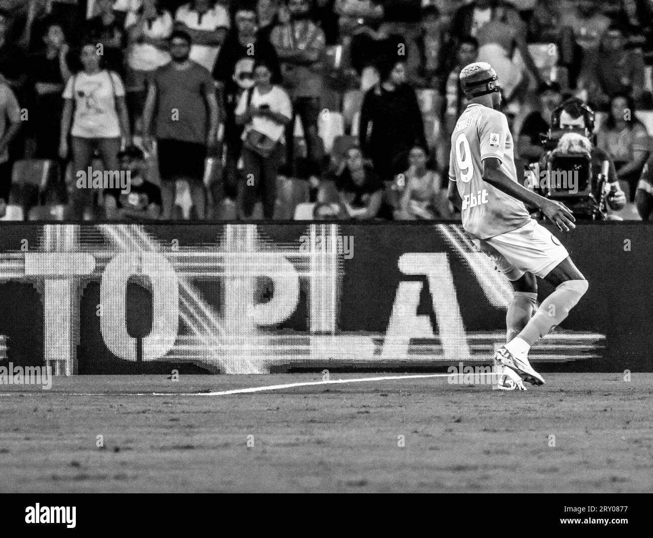 September 27, 2023, Naples, Campania, Italy: During the Italian Serie A Football match SSC Napoli vs FC Udinese on 27 September, 2023 at the Diego Armando Maradona Stadium in Naples.In Picture: Victor Osimhen of SSC Napoli (Credit Image: © Fabio Sasso/ZUMA Press Wire) EDITORIAL USAGE ONLY! Not for Commercial USAGE! Stock Photo