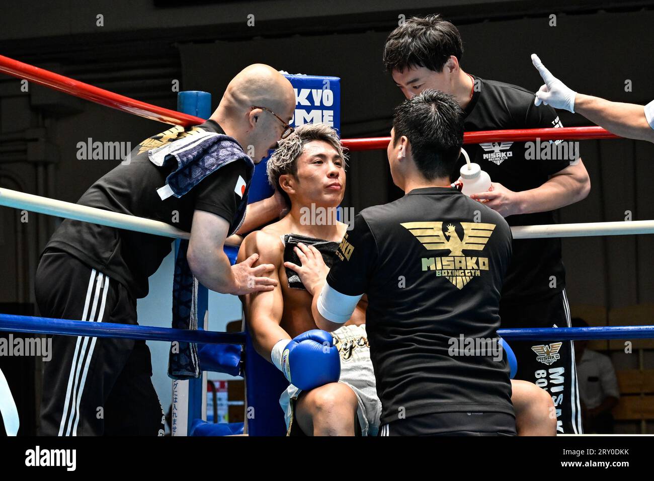 Ryohei Ibuki Listens To Trainer Yuji Maruyama Second Right As He