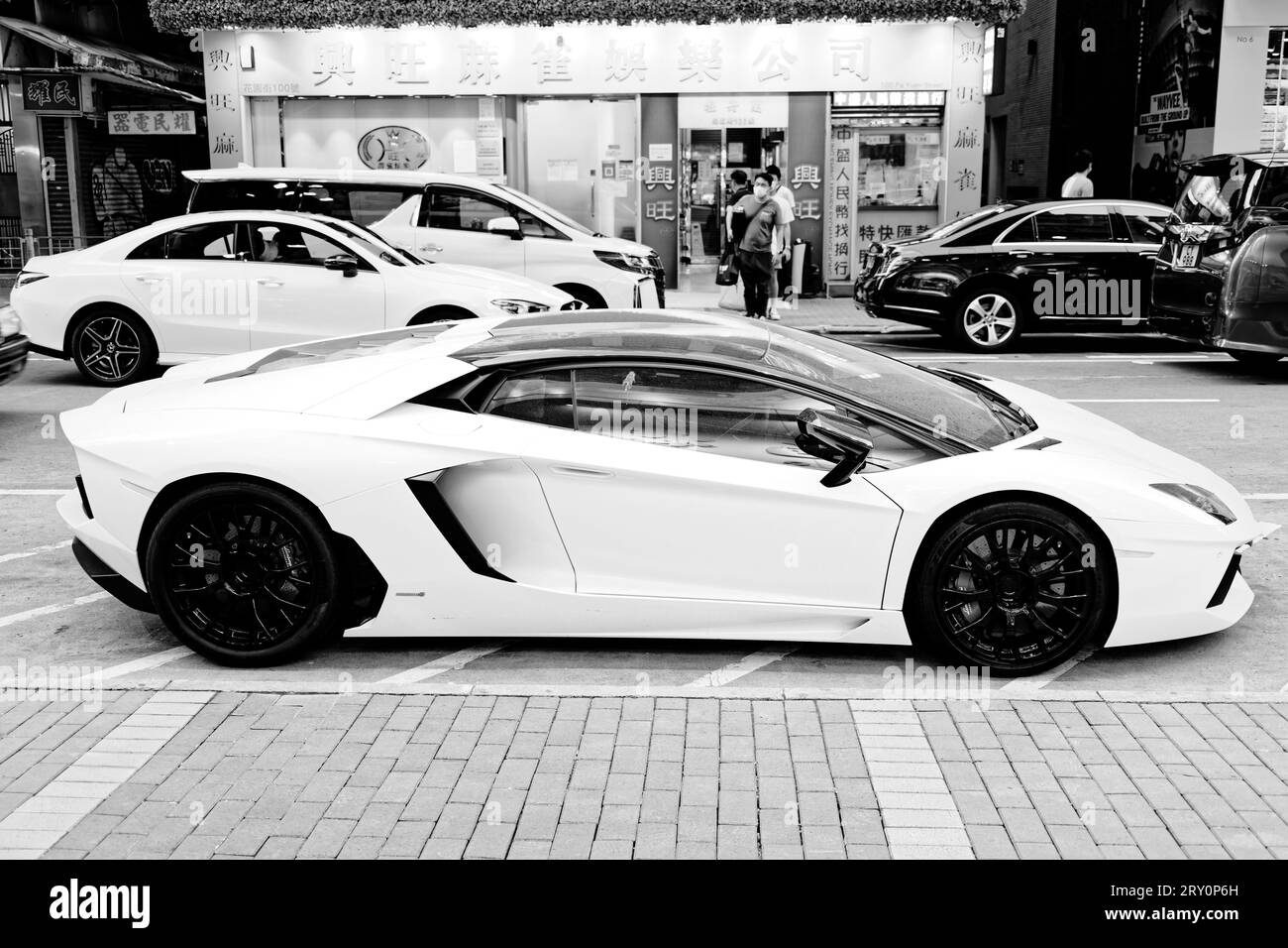 Interesting Lamborghini Black And White Images