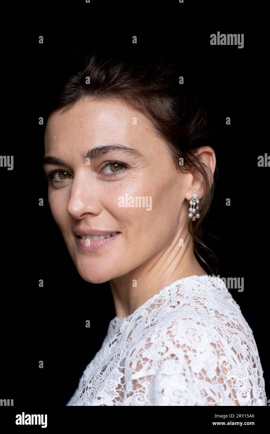 Image Javier Martinez-Brocal image beautiful image beautiful image beautiful - Marta nieto hi-res stock photography and images - Page 3 - Alamy