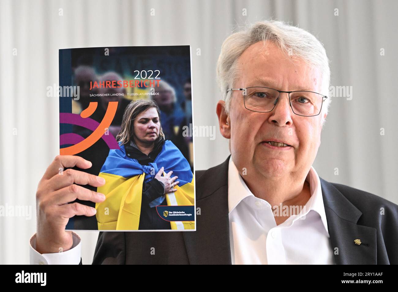 Foreigners dresden hires stock photography and images Alamy