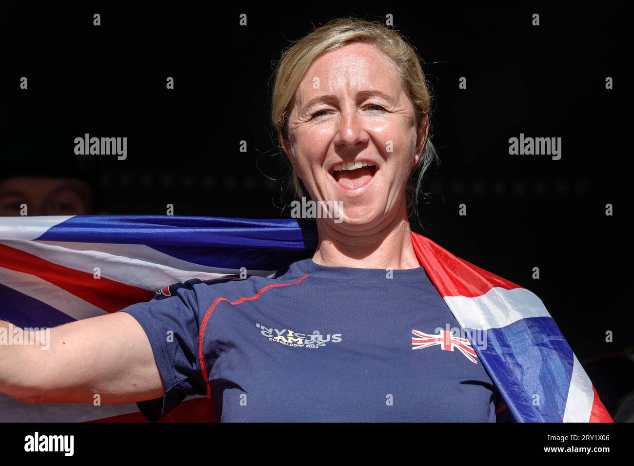 British swimming medal winners pose with their medals, women's competition, Invictus Games Düsseldorf, Germany Stock Photo