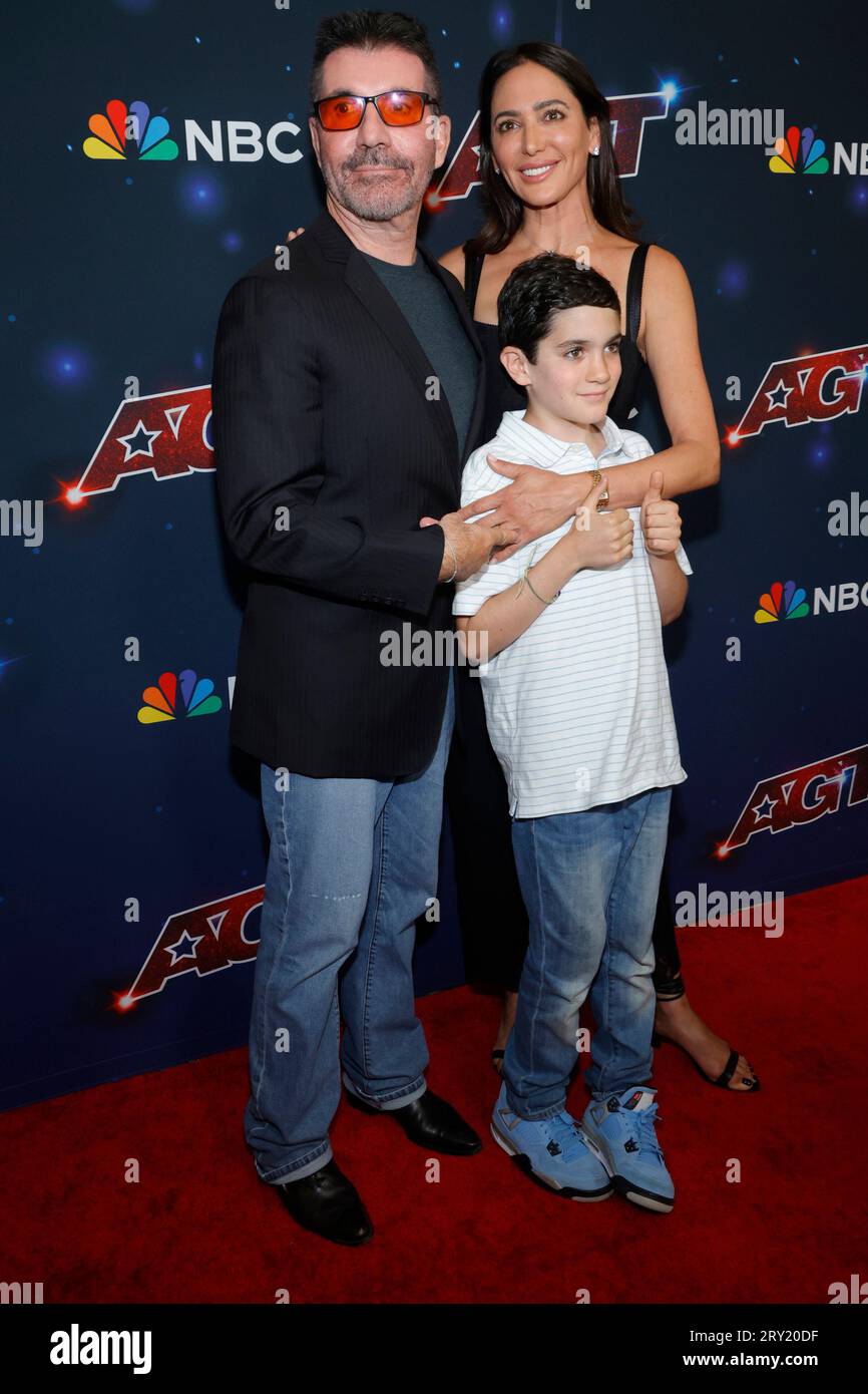 PASADENA, CA - SEPTEMBER 27: Simon Cowell, Lauren Silverman, Eric