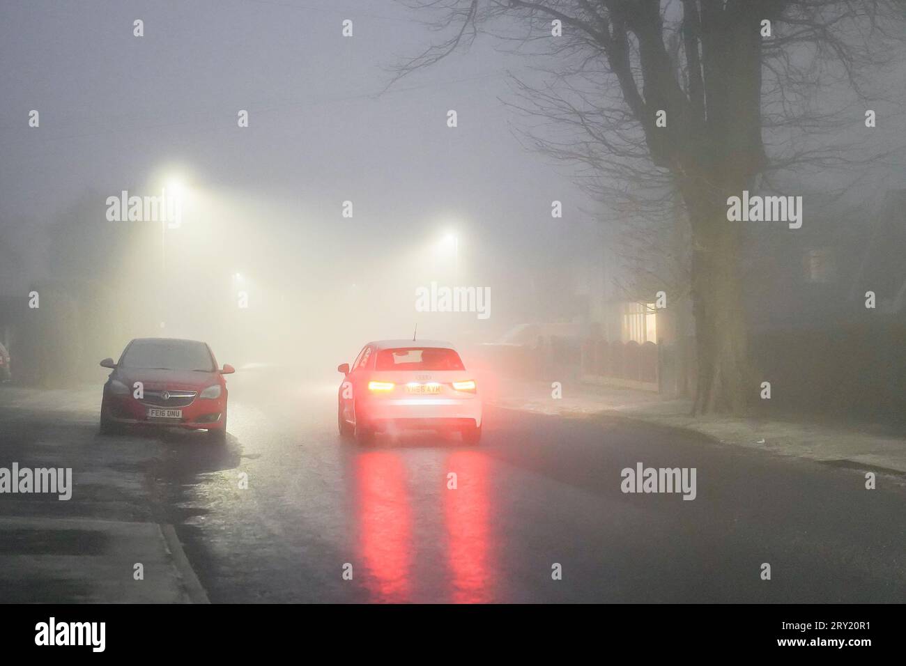Kidderminster, UK. 7th January, 2021. UK weather: heavy fog and freezing temperatures makes travel very unnerving for motorists with treacherous road conditions. Credit: Lee Hudson/Alamy Stock Photo