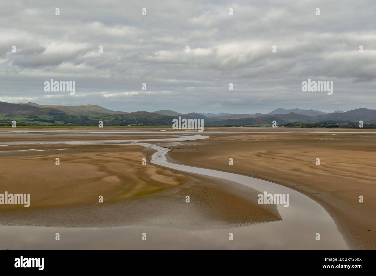 Winding tidal channel hires stock photography and images Alamy