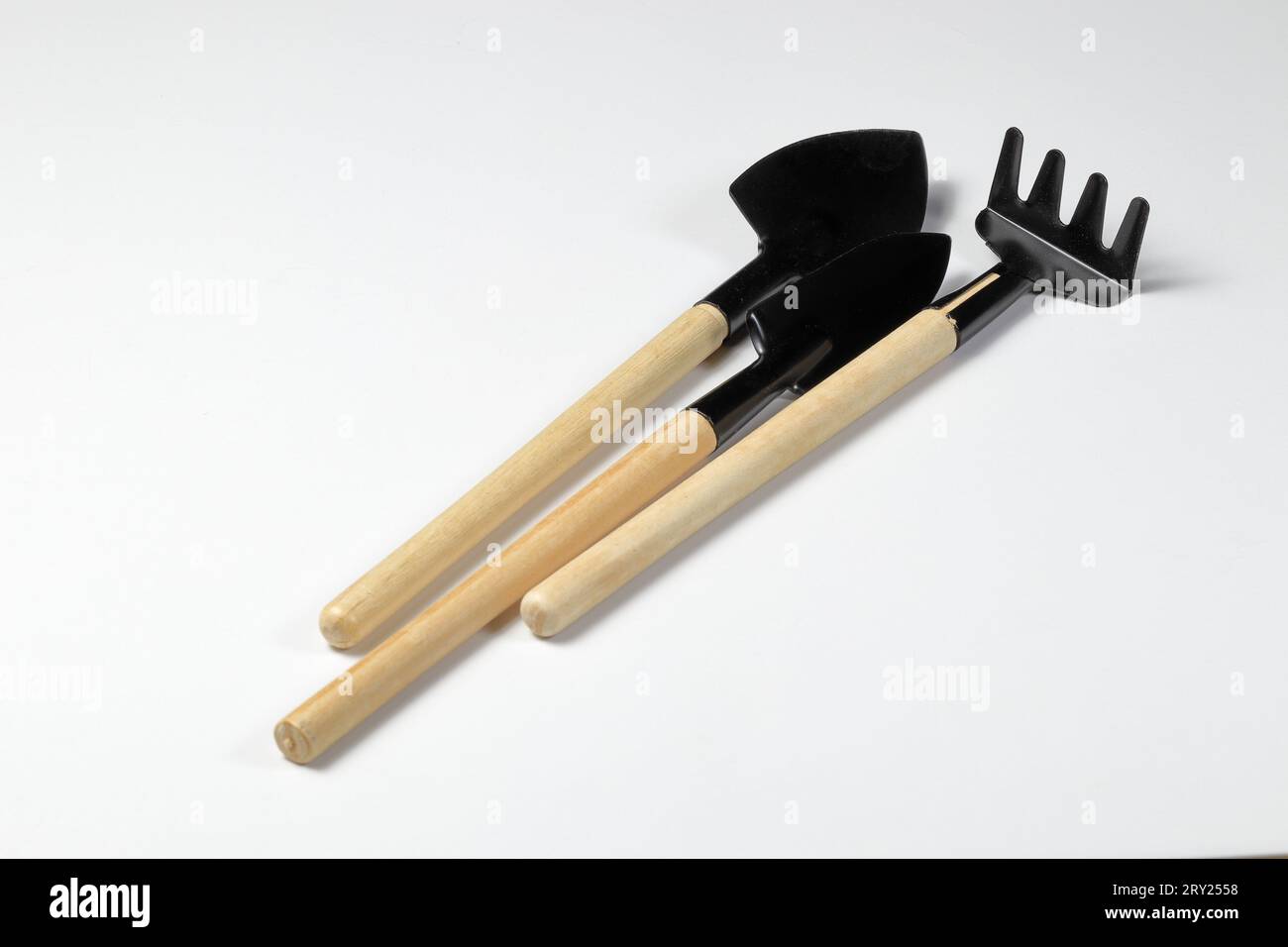 rake and shovel, Set of gardening supplies, tools to cultivate gardens, Basic gardening tools