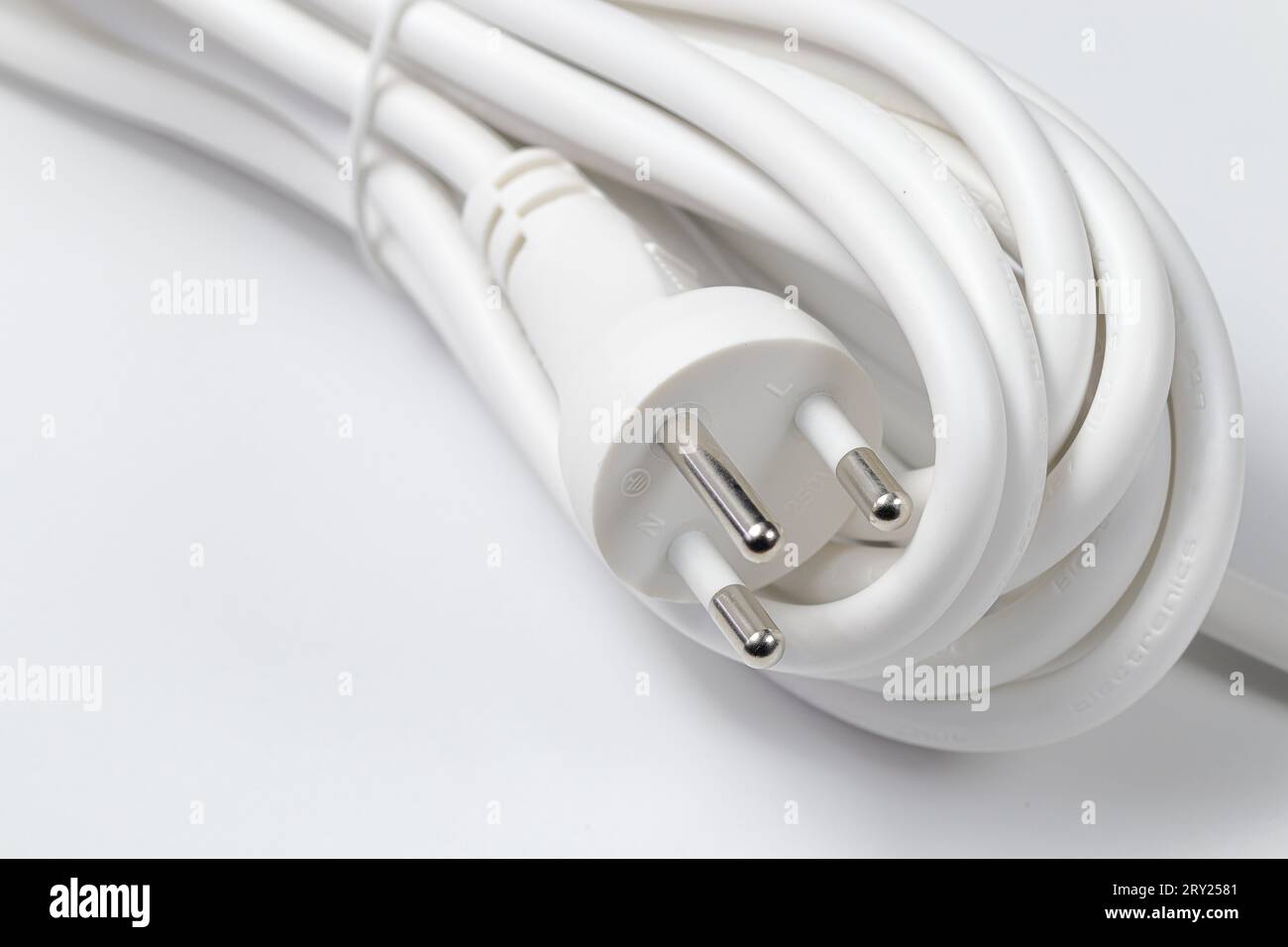 3 pin power cord type o for computer and electrical appliance