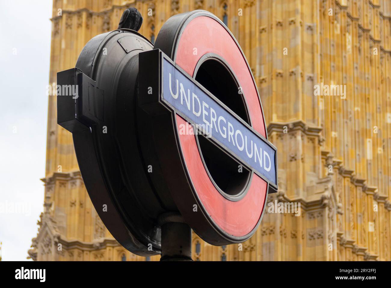 London, UK. 28th Sep, 2023. Thousands of London Underground workers and