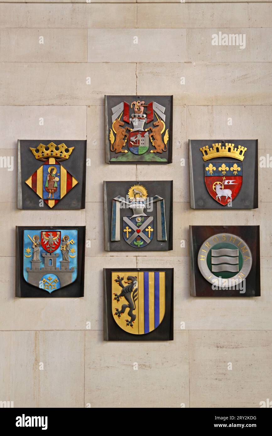 Coat of arms of hanover hi-res stock photography and images - Alamy