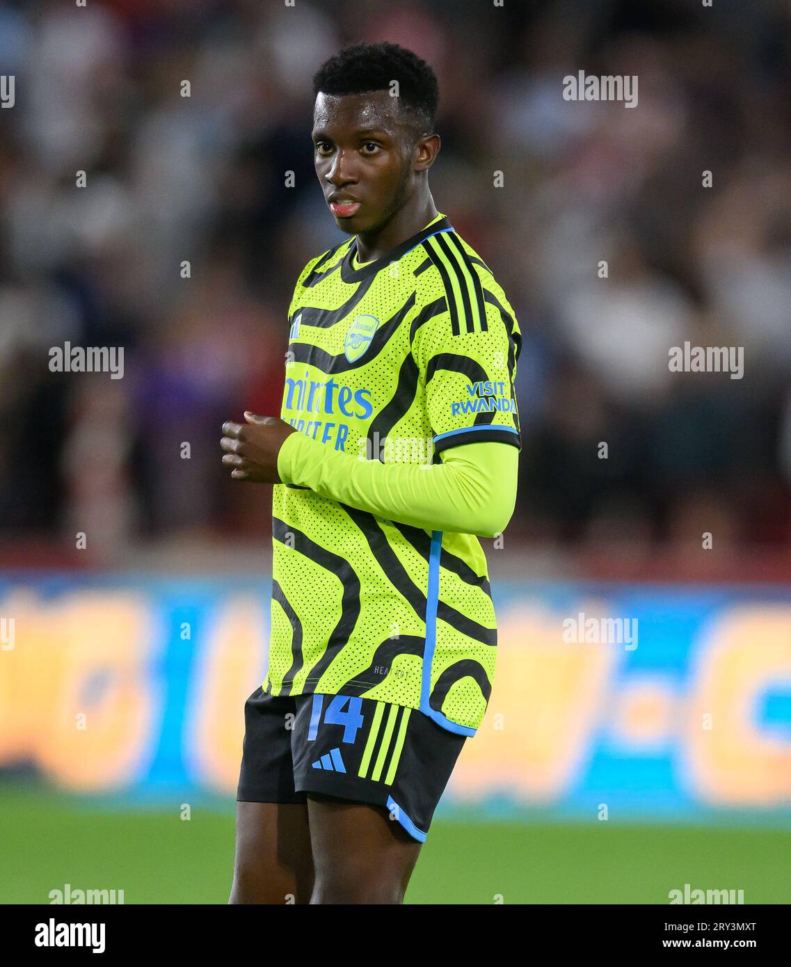 27 Sep 2023 - Brentford v Arsenal - EFL Cup - Gtech Community Stadium  Arsenal's Eddie Nketiah during the match against Brentford.   Picture : Mark Pain / Alamy Live News Stock Photo