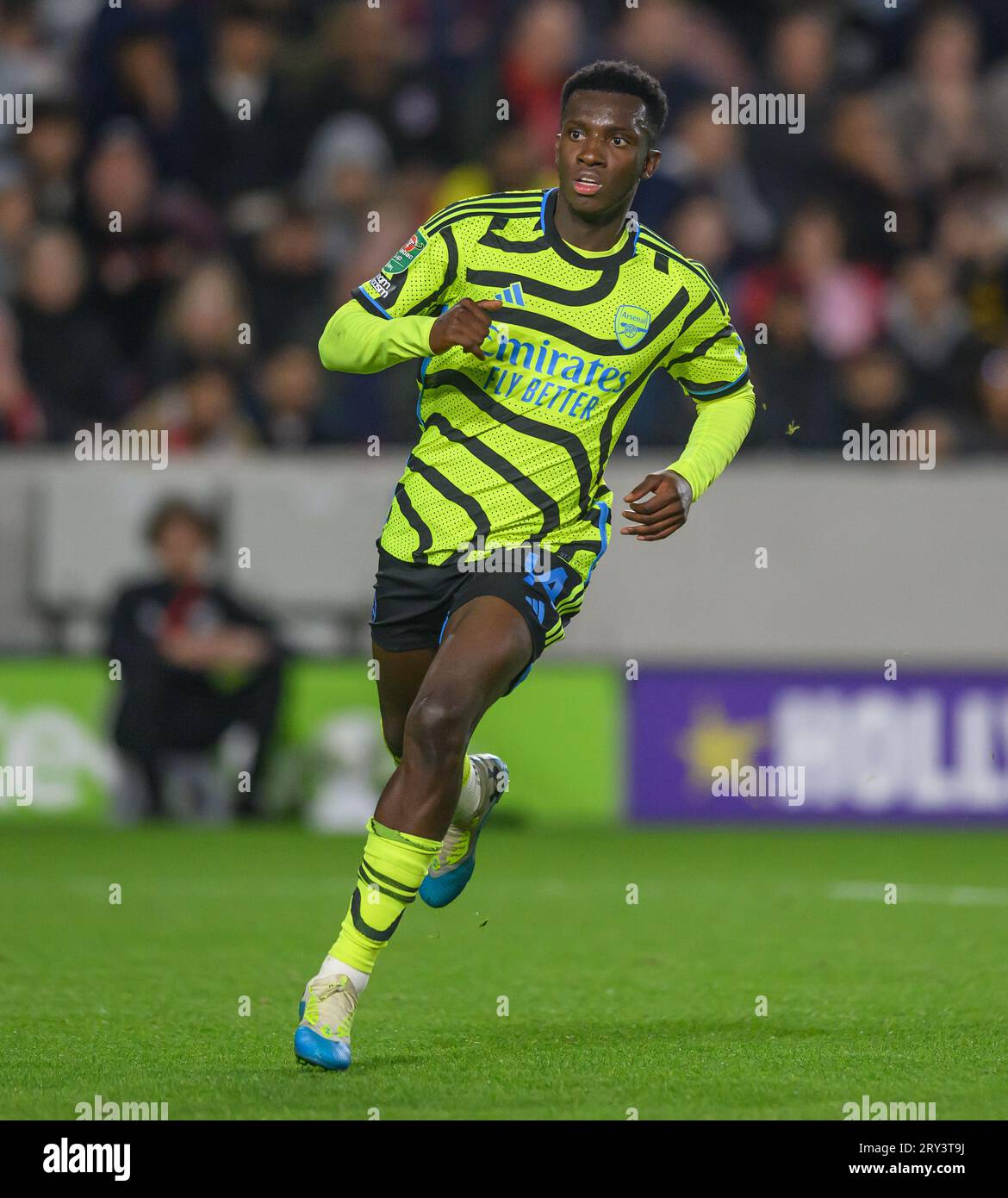 27 Sep 2023 - Brentford v Arsenal - EFL Cup - Gtech Community Stadium  Arsenal's Eddie Nketiah during the match against Brentford.   Picture : Mark Pain / Alamy Live News Stock Photo