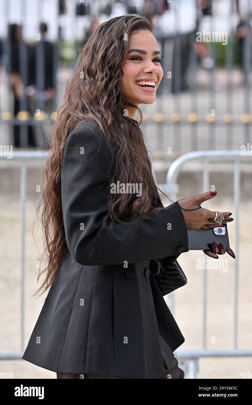 Paris, France. 28th Sep, 2023. Antonia Gentry attending the Givenchy S/S 2024 show during Paris Fashion Week on September 28, 2023 in Paris, France. Photo by Julien Reynaud/APS-Medias/ABACAPRESS.COM Credit: Abaca Press/Alamy Live News Stock Photo